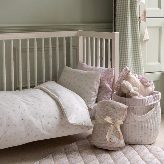 Organic Cotbed Bedding Set - Anemone
