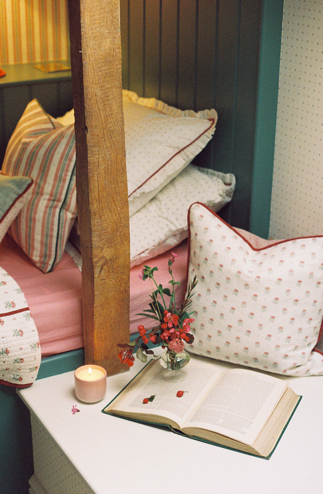 Blume Red Cushion – Square