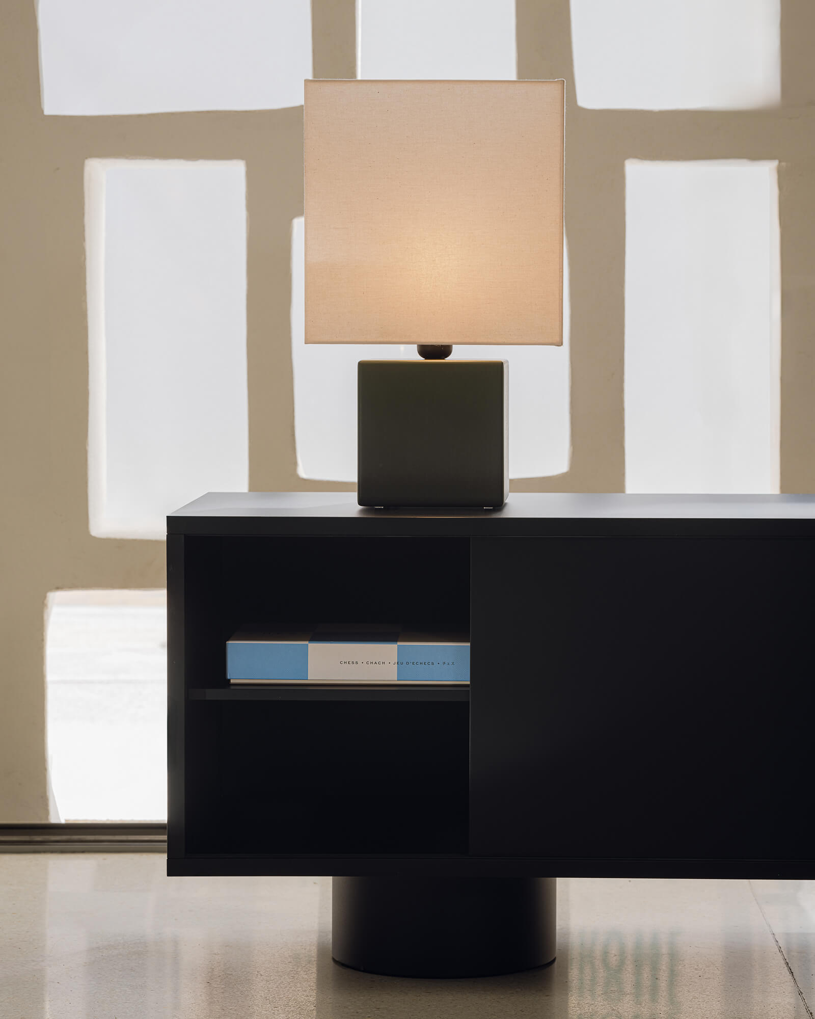 Taro Tv Stand-