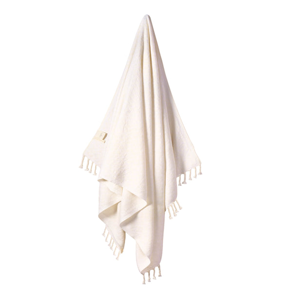 Modern Love Pure Cotton Bath Towel In Cream