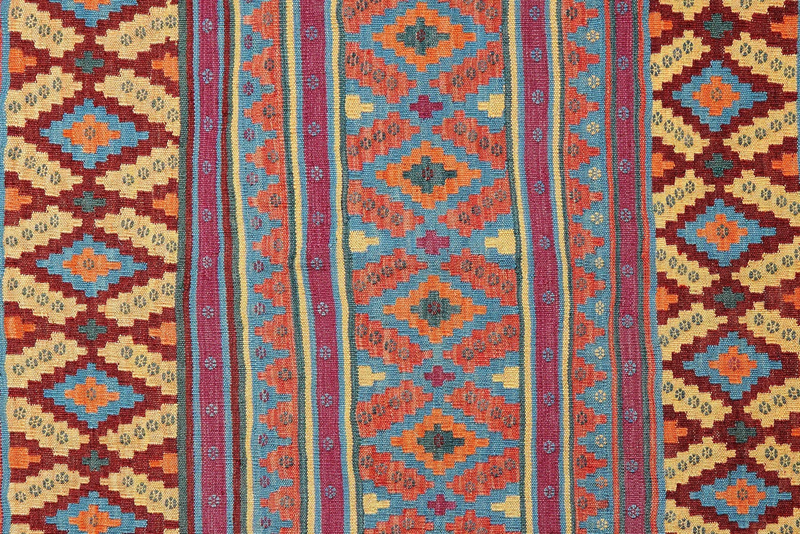 Sumak Sirdjan Kelim Rug