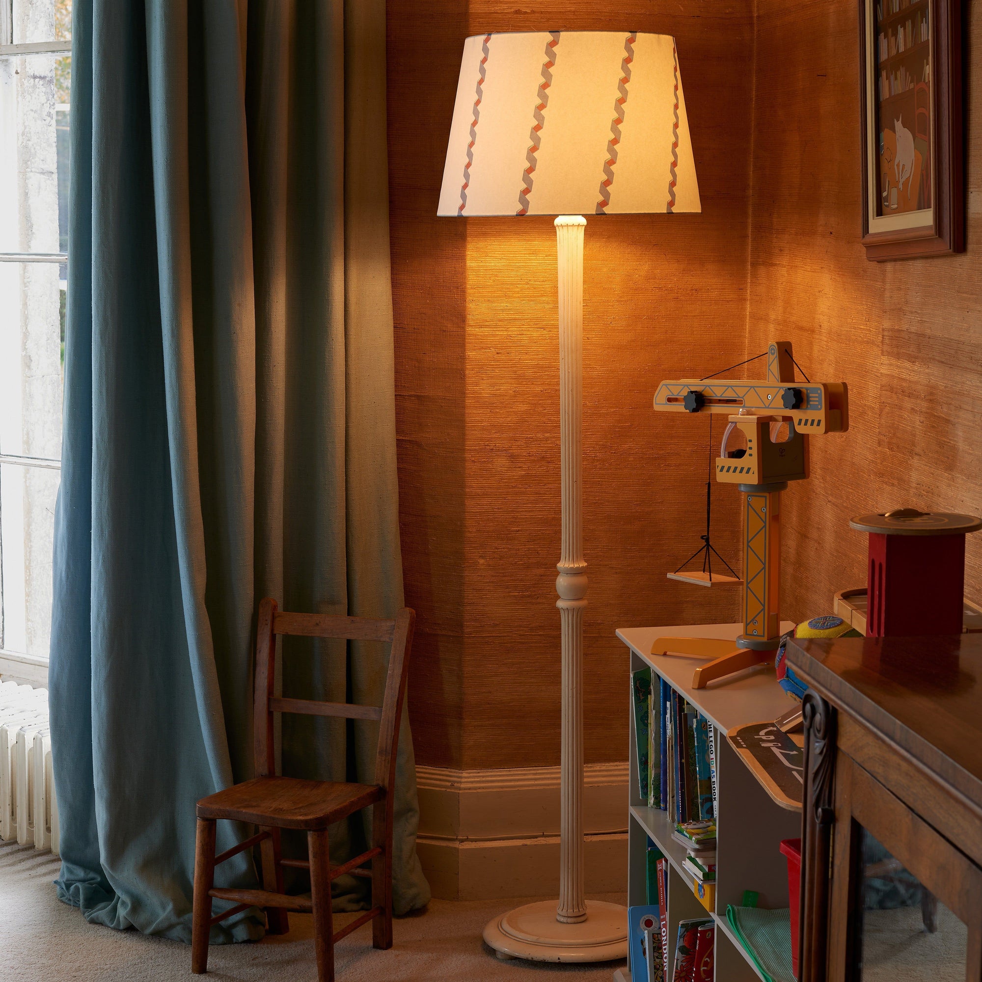 18” Empire Lampshade Garlands Wide – FLYING SAUCER