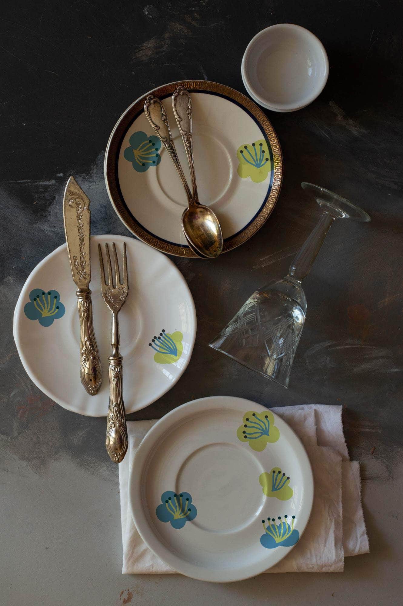 Green Flower Ceramic Sticker Set