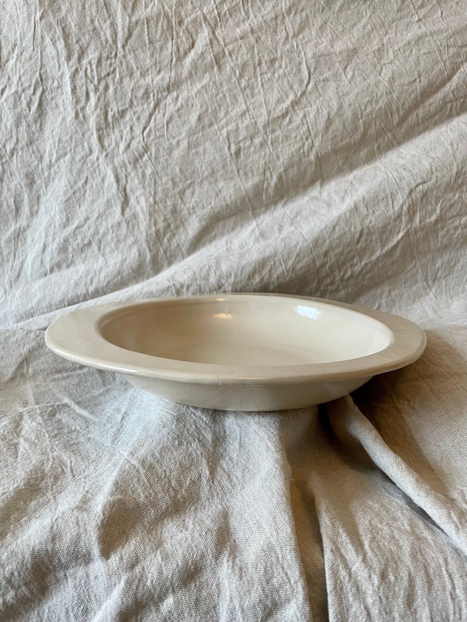 Crisp Bowl