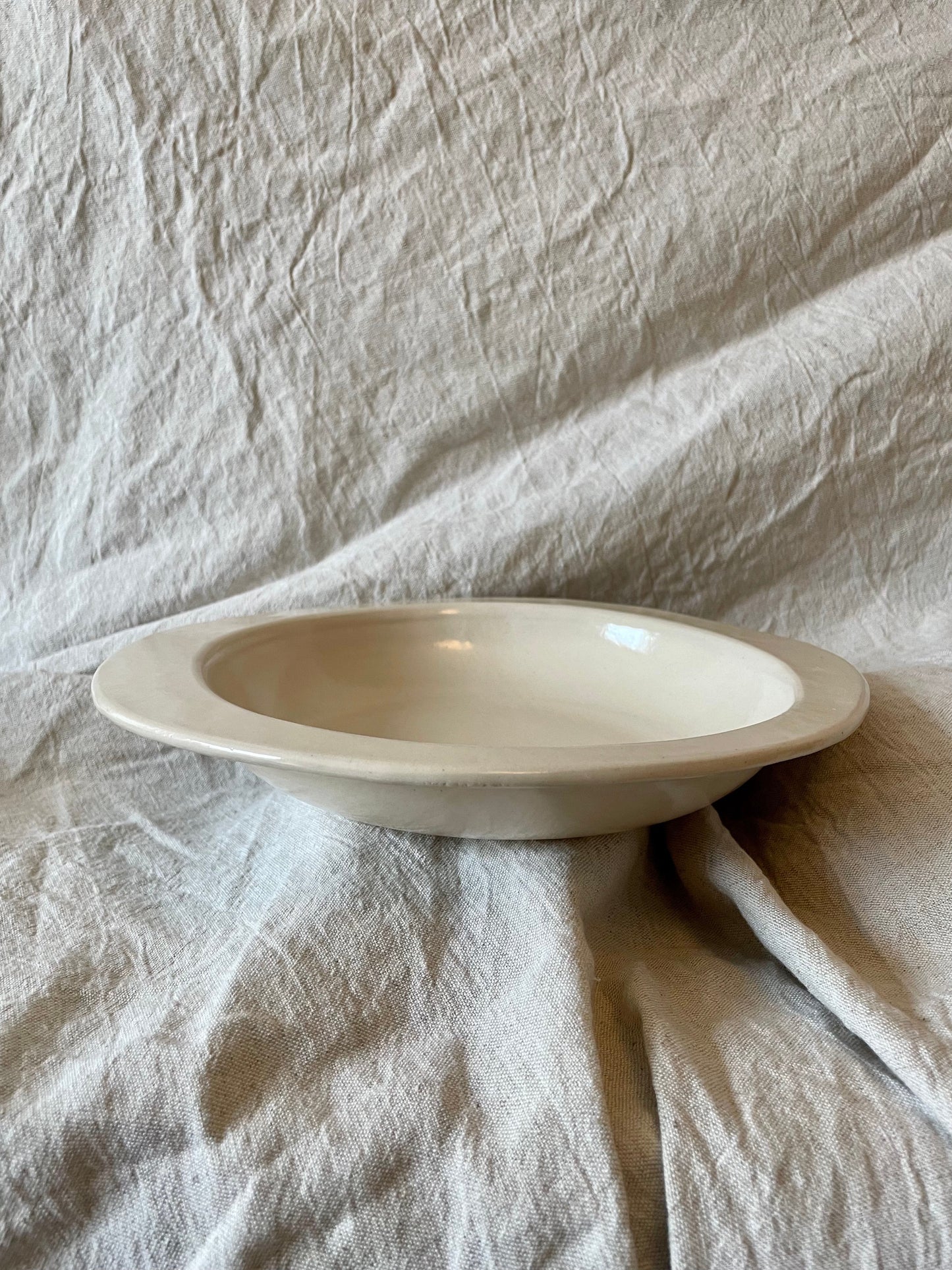 Crisp Bowl
