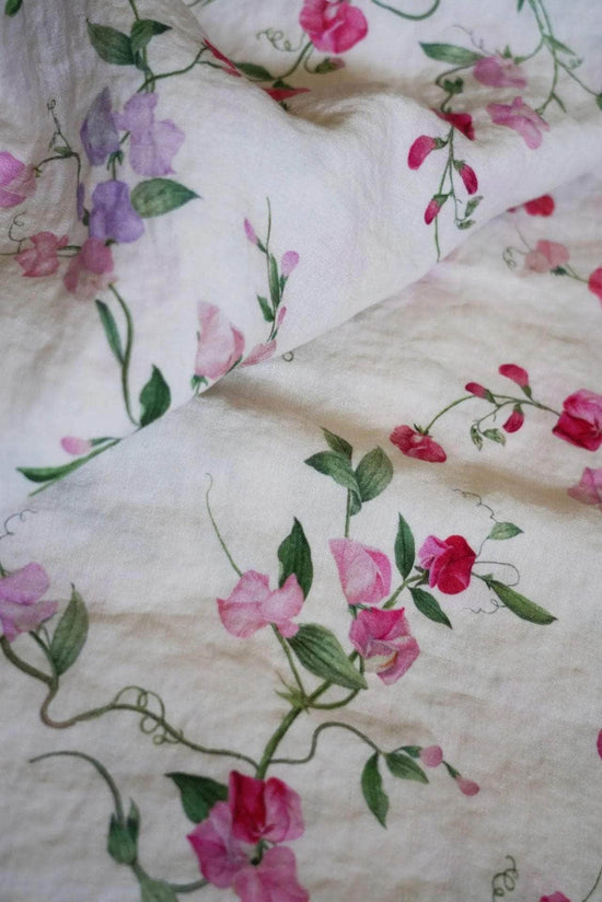 Sweet Pea Linen Tablecloth