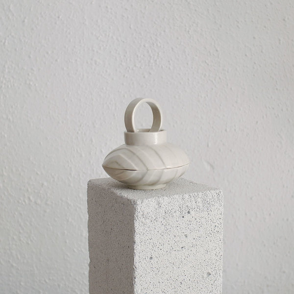 Takara - Porcelain Small Treasure Box