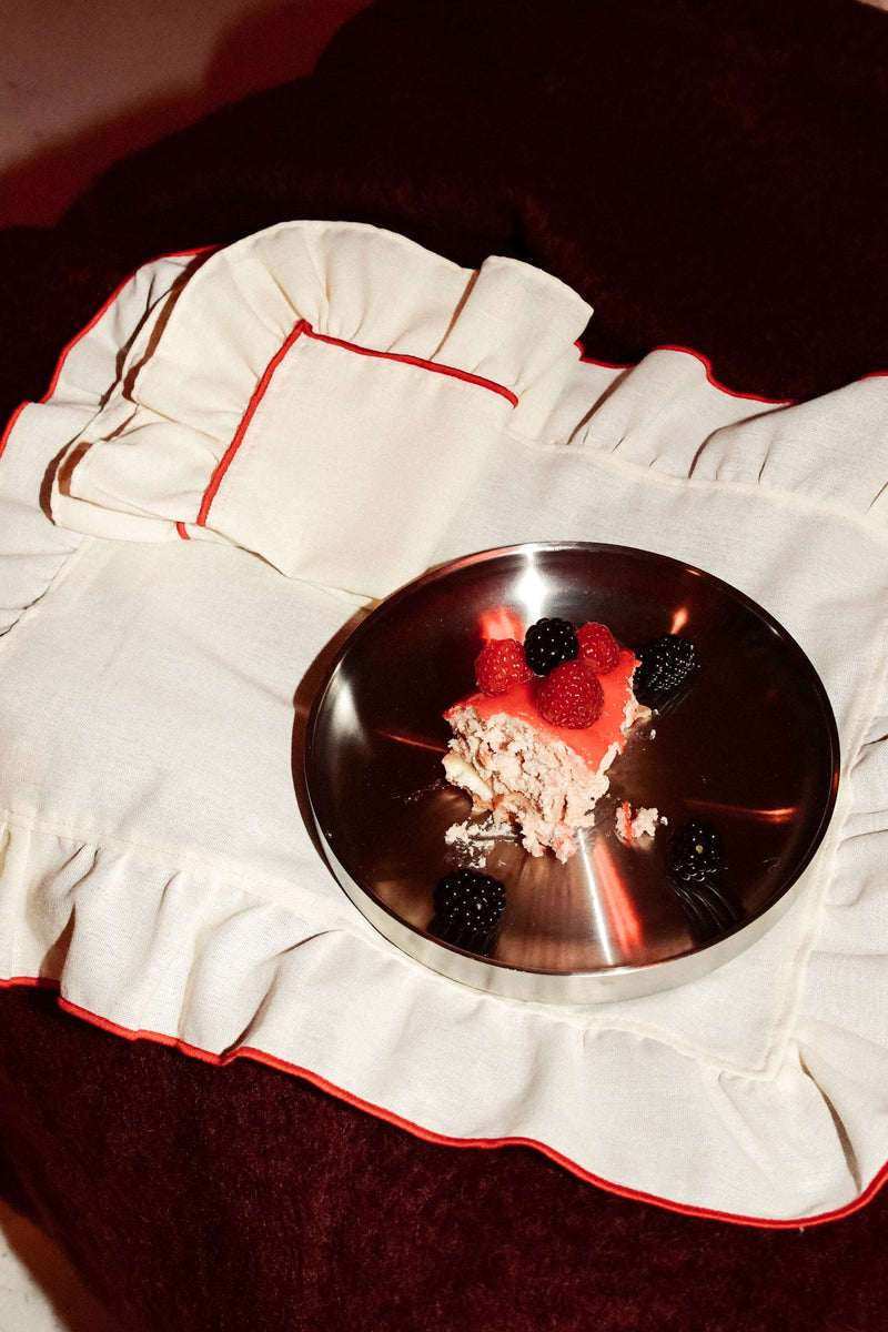 Frills Napkins Ivory/Red - Set of 2