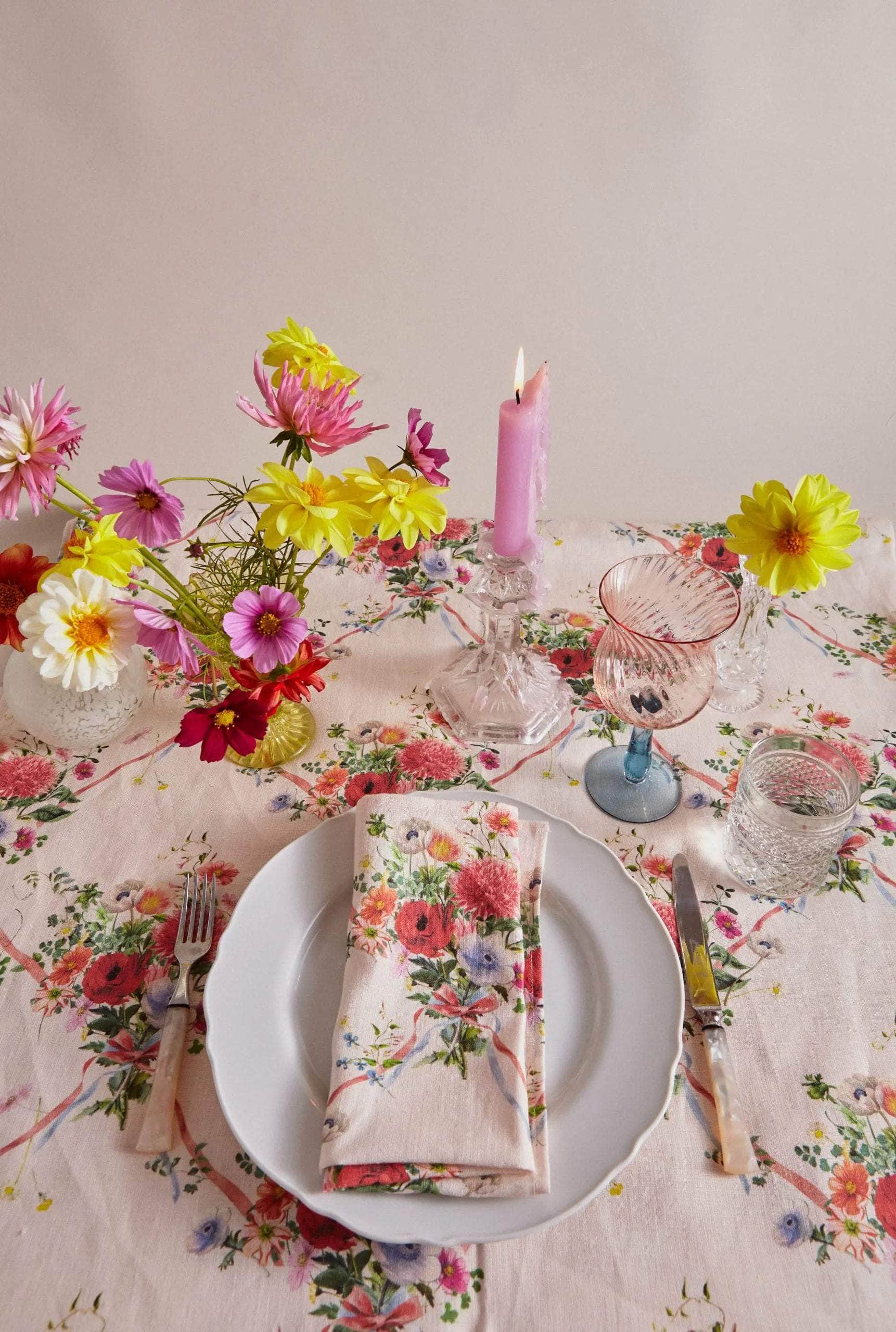 Garden Bouquet Linen Tablecloth