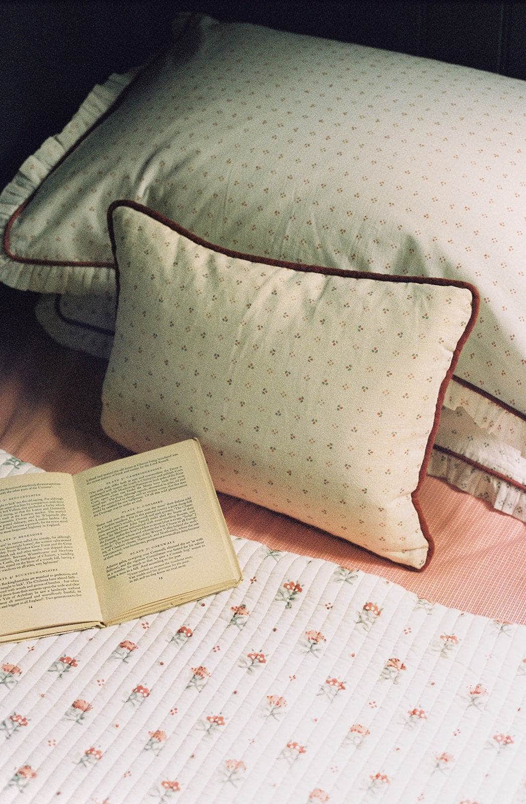 Minni Pillow Case - Green