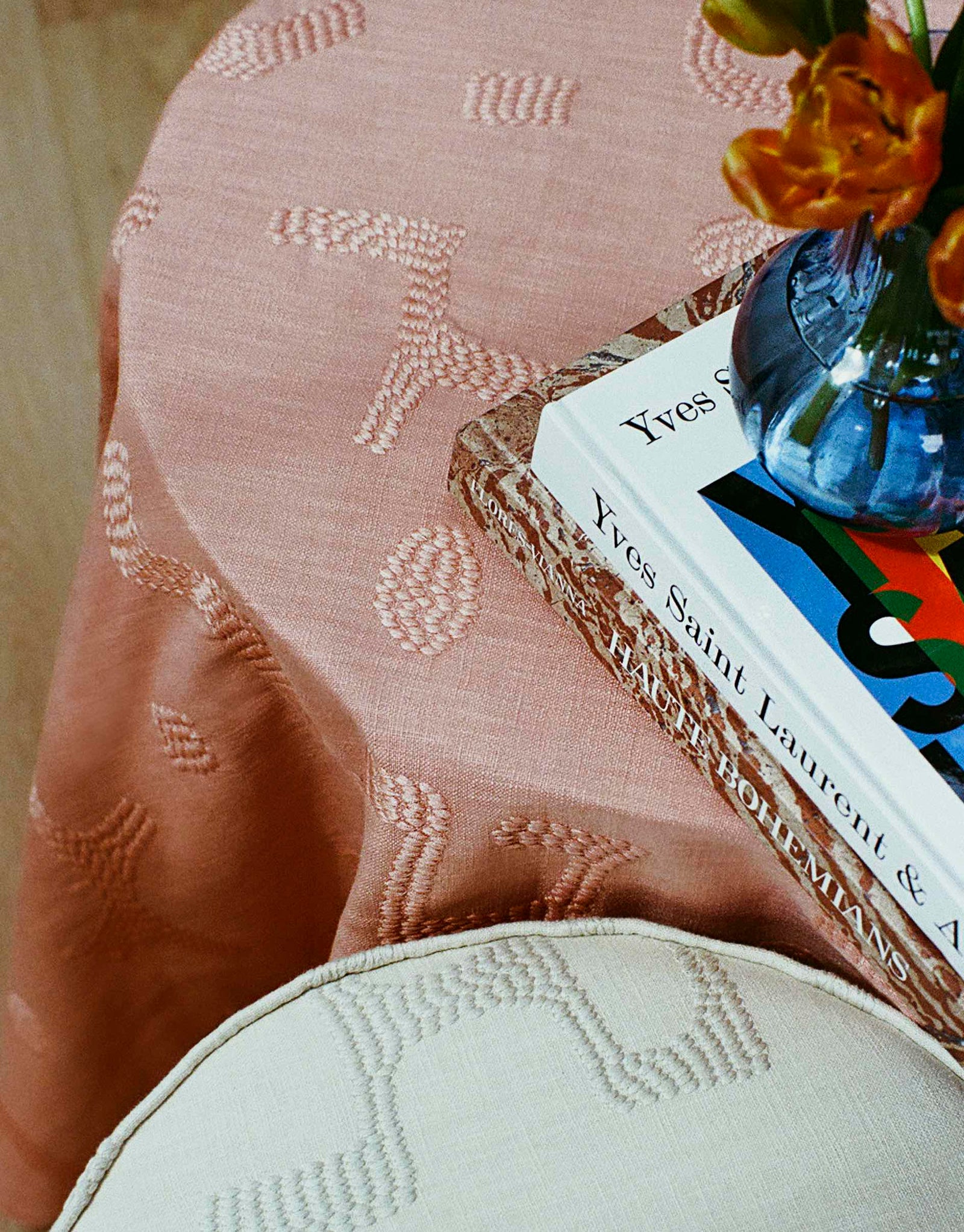 Felix Slipper Chair, Raphia, Clay