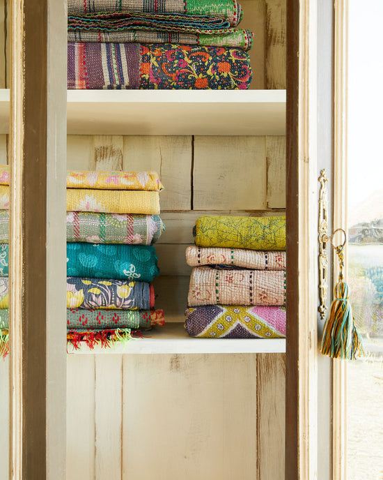Lightweight Kantha Quilt No. 640