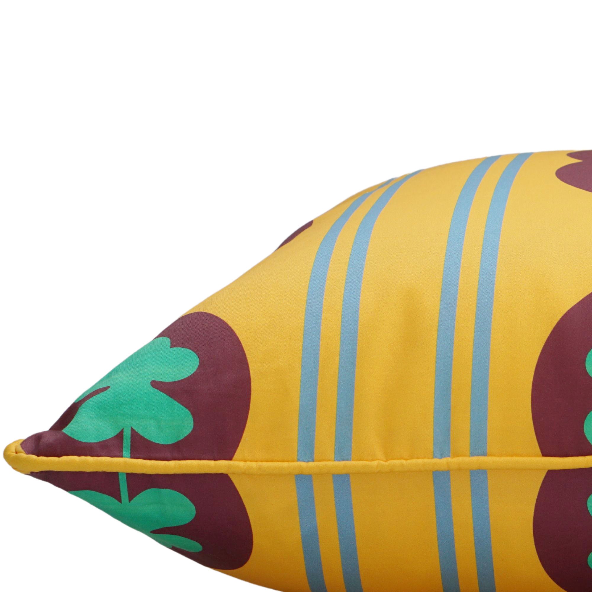 Swinton Pillow