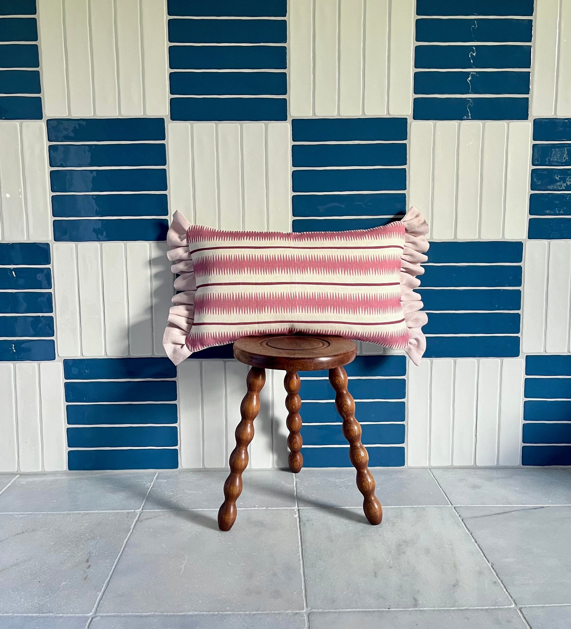 Squiggle Fabric - Rhubarb