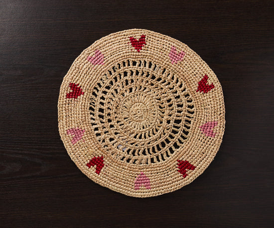 Handwoven Heart Raffia Placemat – Artisan Table Décor with Red & Pink Hearts