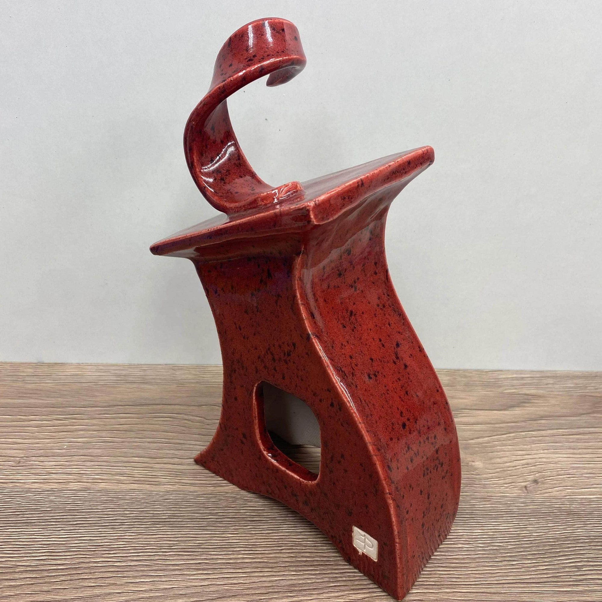 Ceramic Mantel Clock with Open Face - Speckled Red