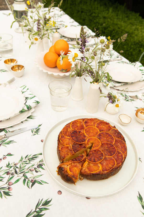 Olive Border Linen Table Cloth