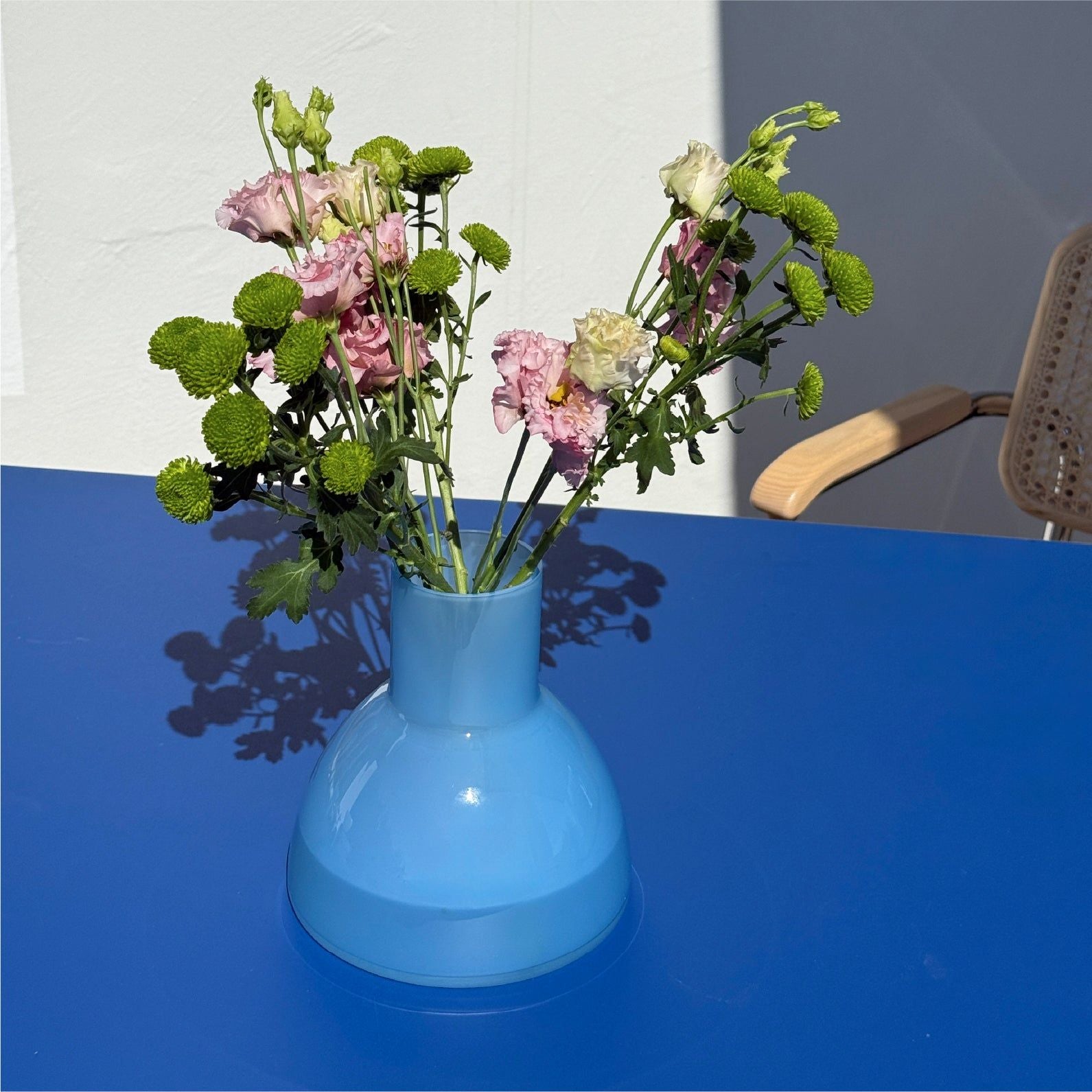 PLASH Carafe Opal Light Blue