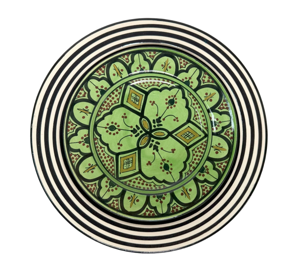 Large 30 cm Serving Plate - Black and White Bullseye