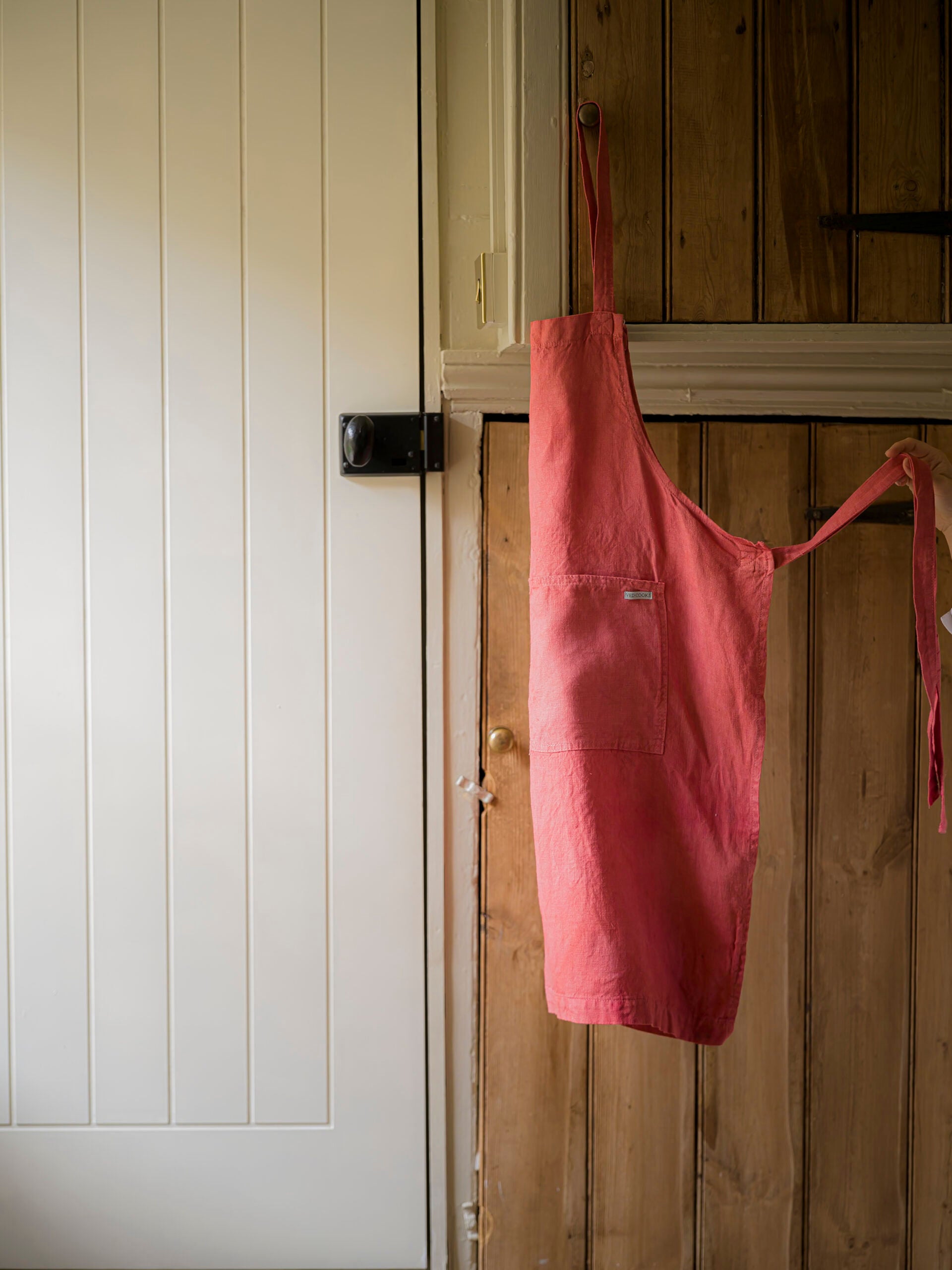 Cranberry Apron