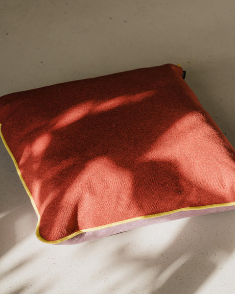 Dvu Cushion - 40 x 40 cm