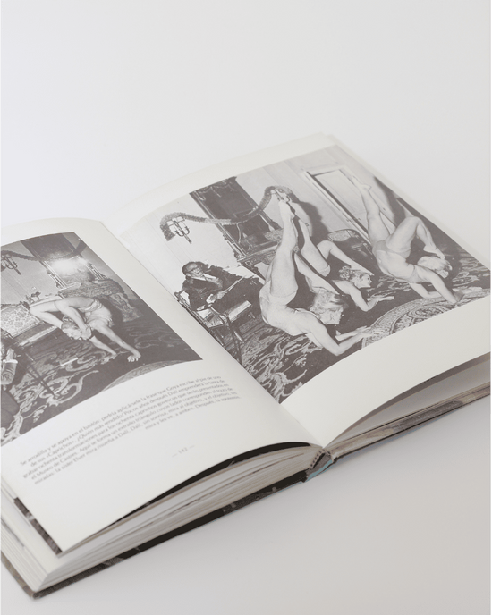 Aquel Dalí Book