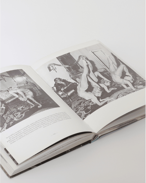 Aquel Dalí Book