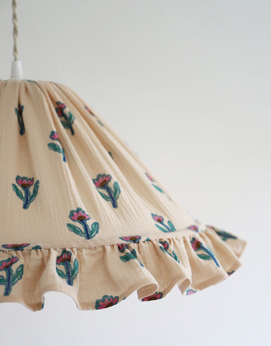 Conical Pendant Light With Ruffle Emilia “Flora”