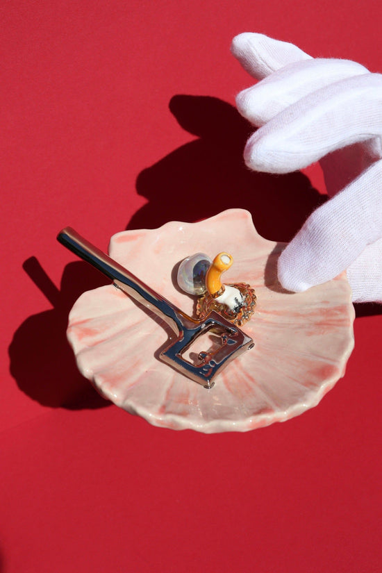 Bottle Opener Medium Shell Ashtray