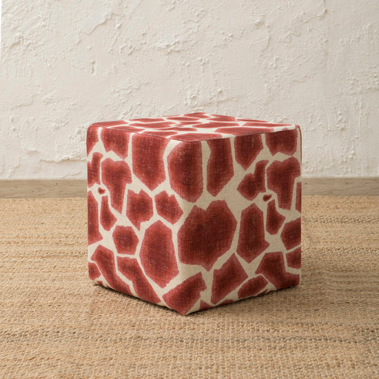 Llanes Calobra Red Pouf