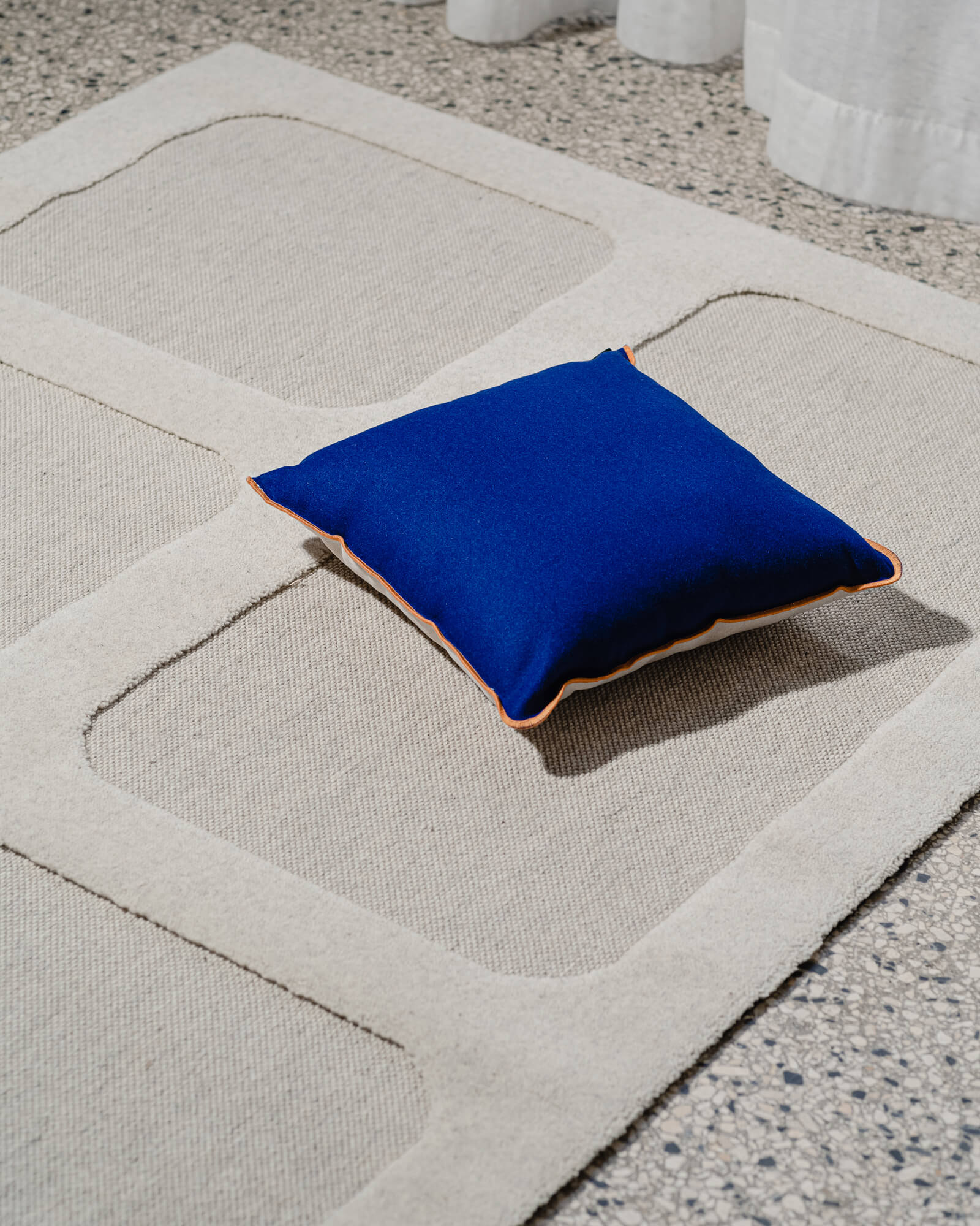 Dvu Cushion - 40 x 40 cm