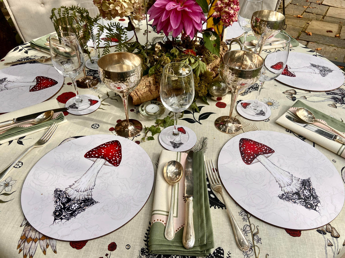 *Green and Pink Scalloped Linen Napkin