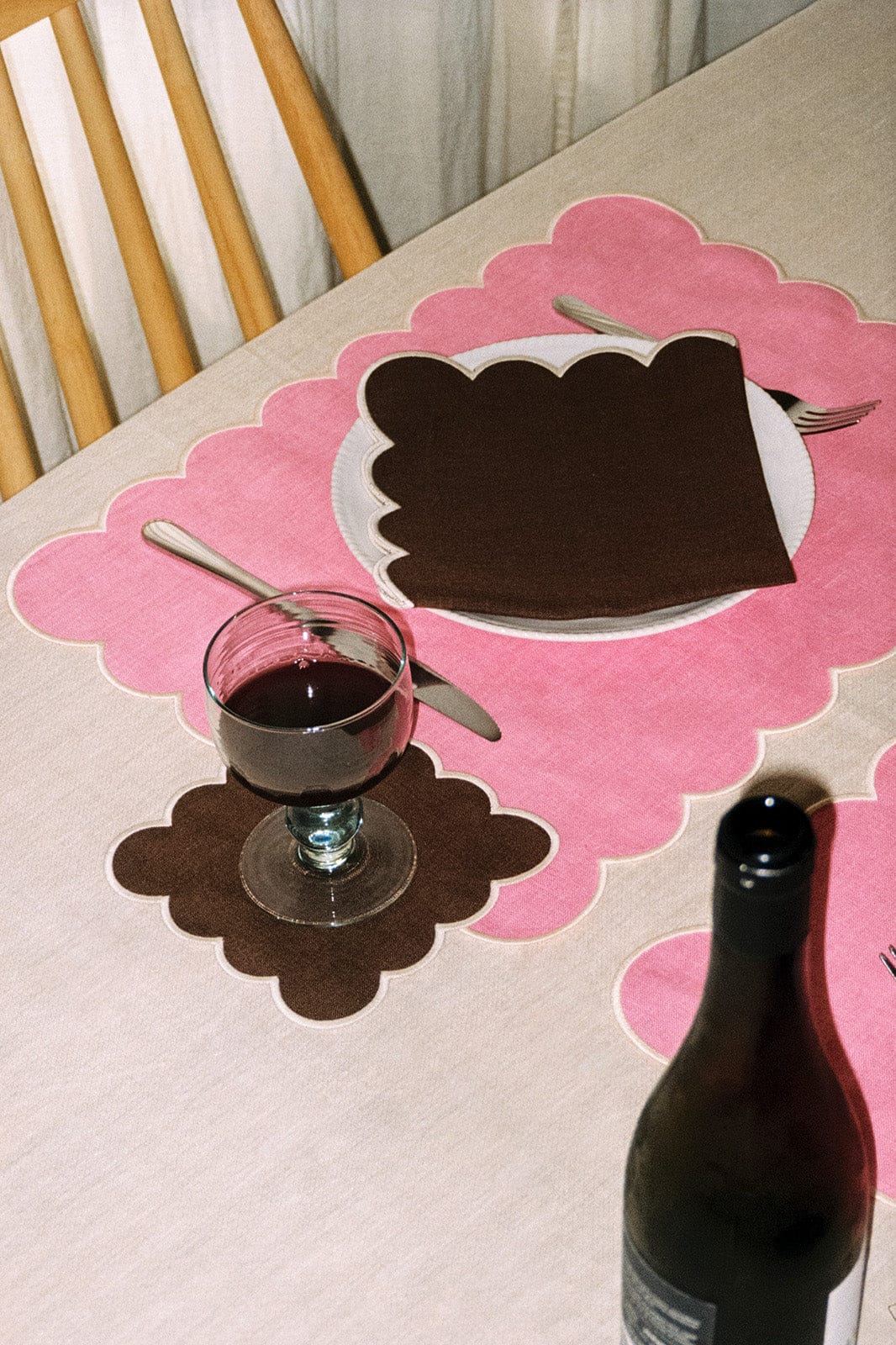 Zero-Waste Scalloped Linen Cocktail Napkins Chocolate - Set of 4