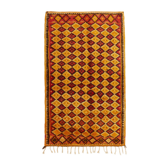 Vintage Moroccan Taznakht Rug No. M0122