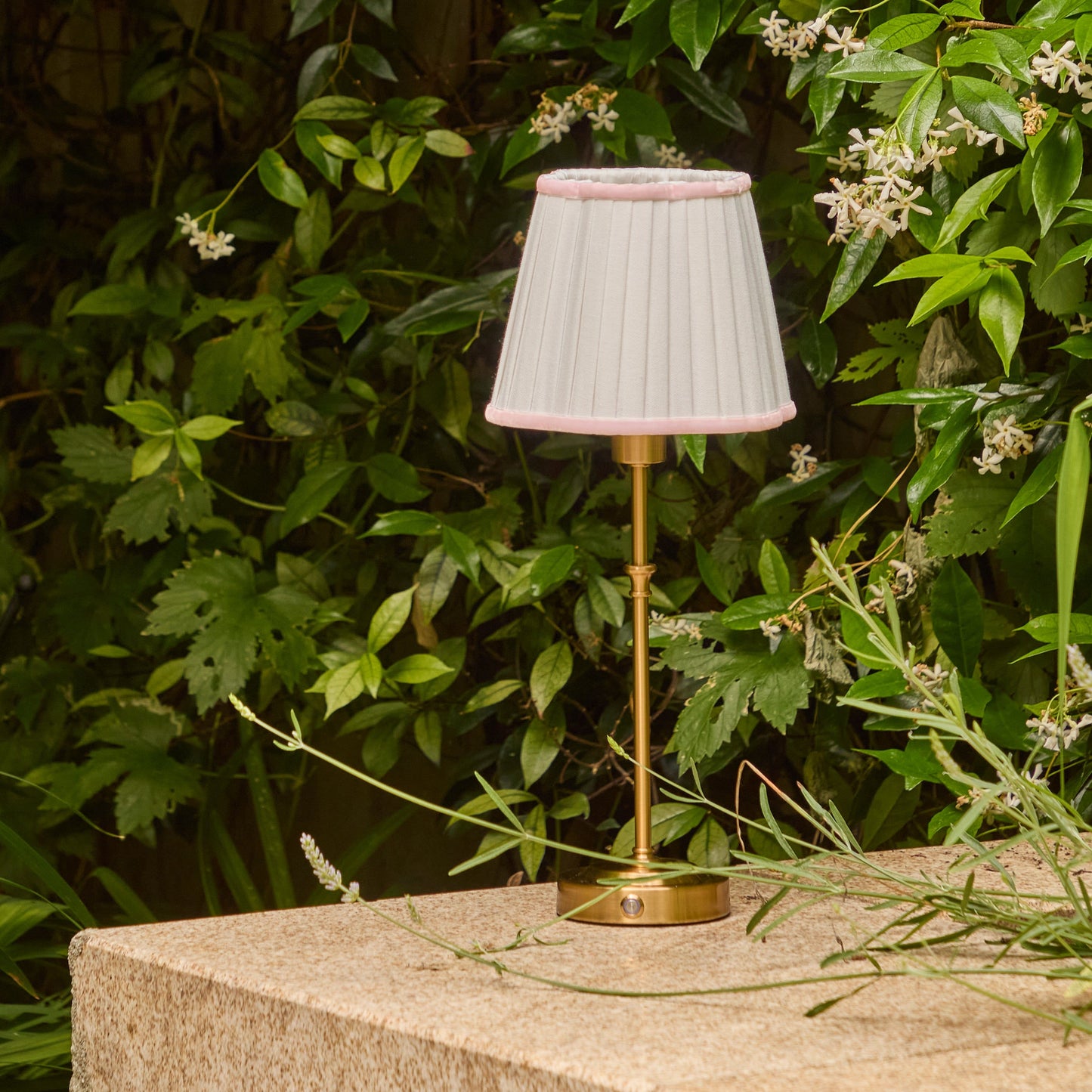 Lyla Lamp With Pink Velvet Scalloped Lampshade