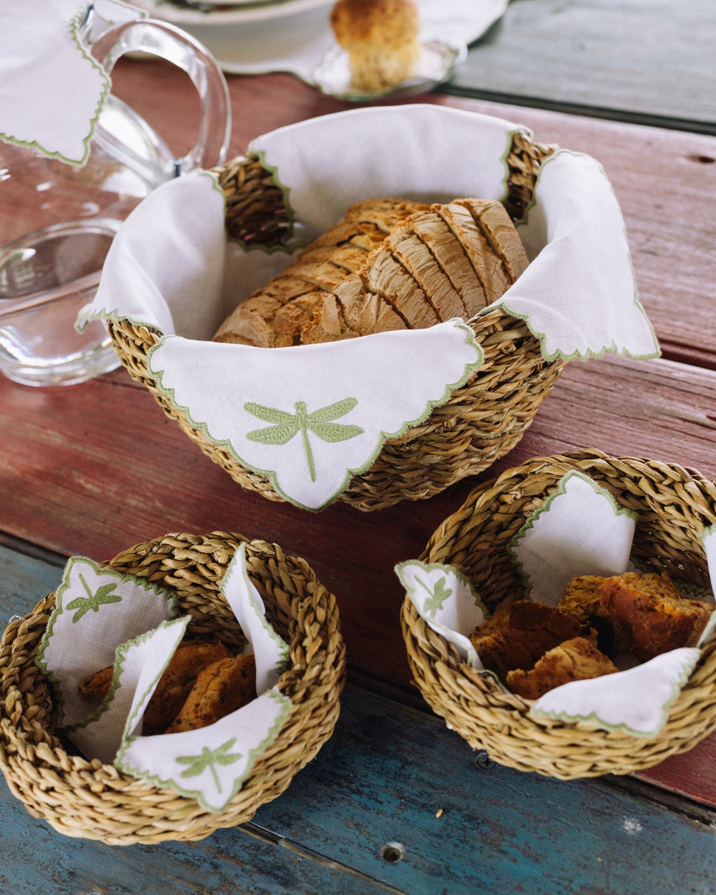 Libelinhas IEA Bread Basket Cloth, White with Green