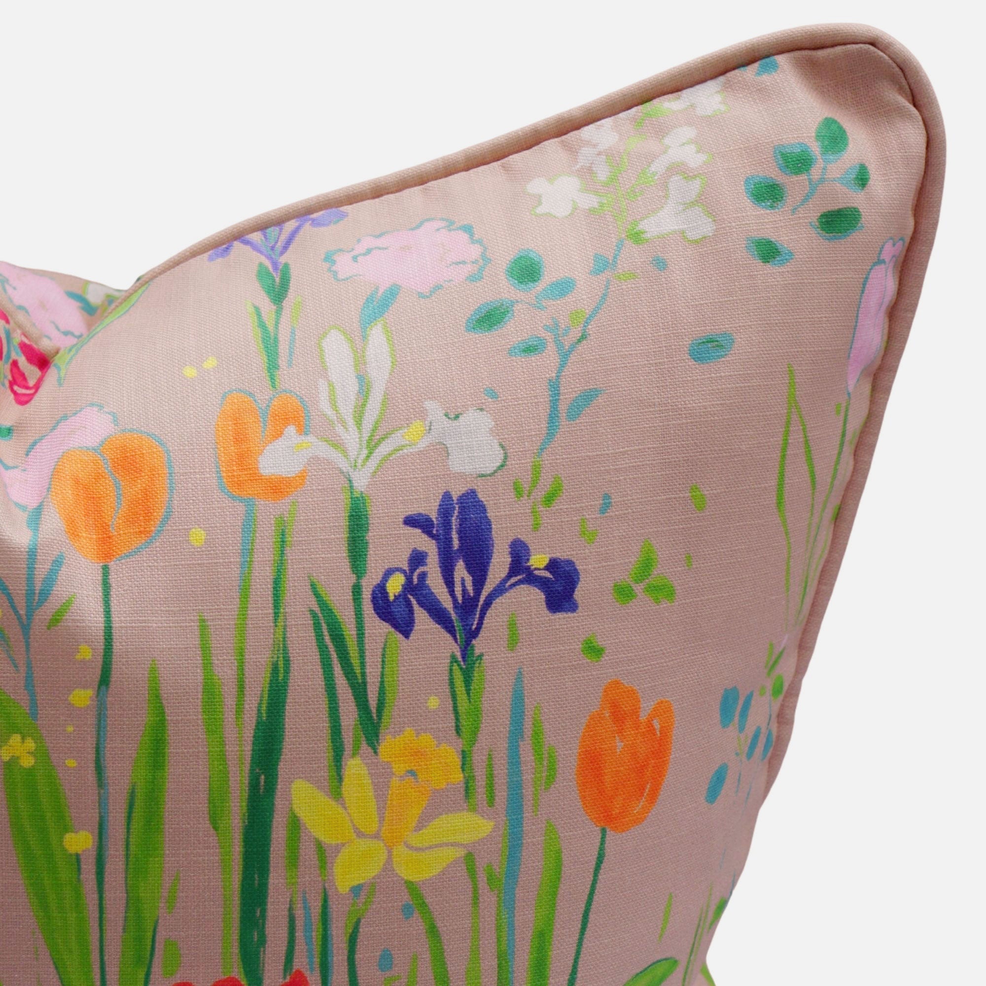 Guermantes Pillow