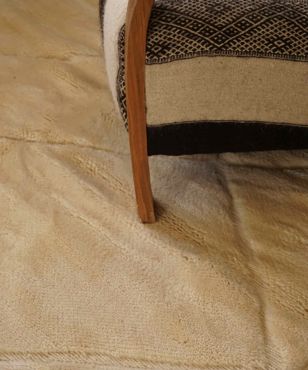 Balance Rug 255/ 160 cm