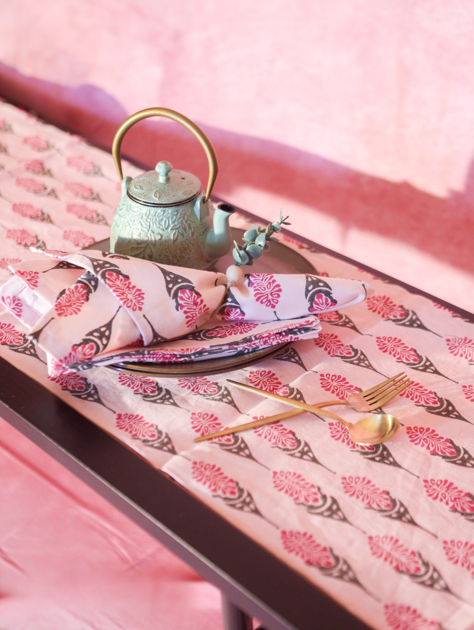 Bahaar Table Runner