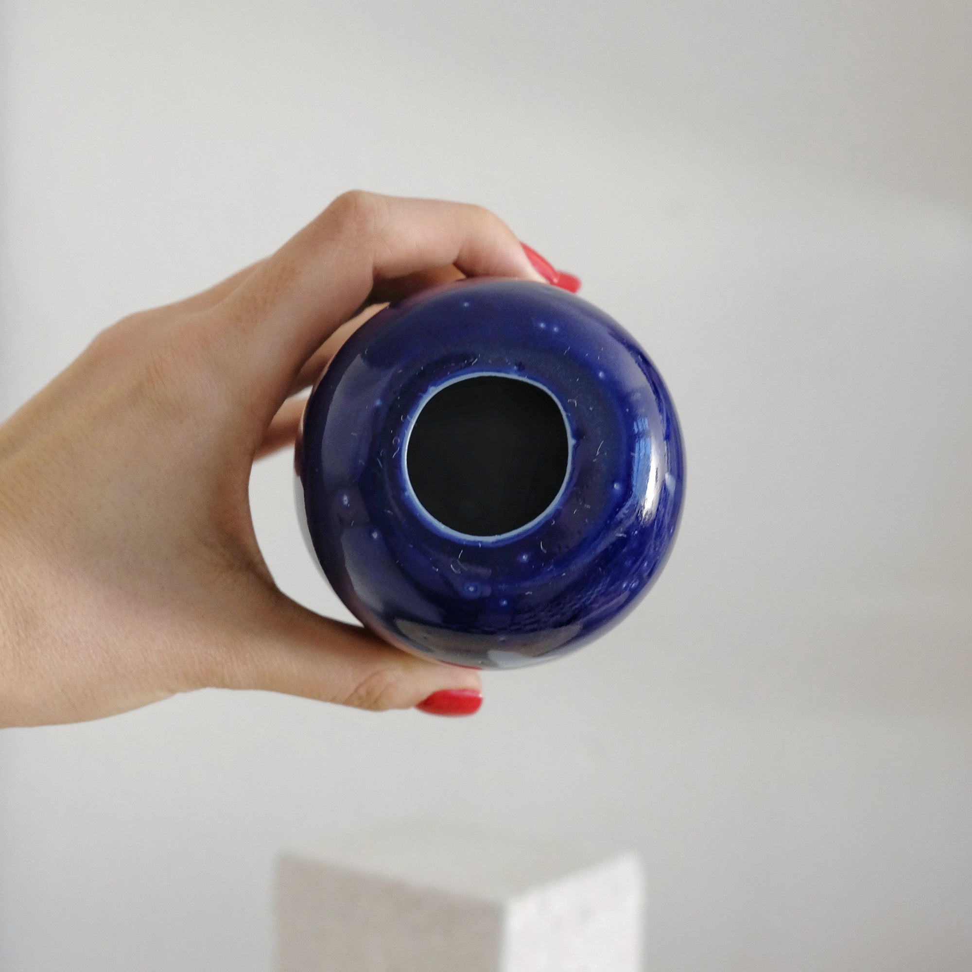 Murray - Ceramic Vase - Glossy Blue and White