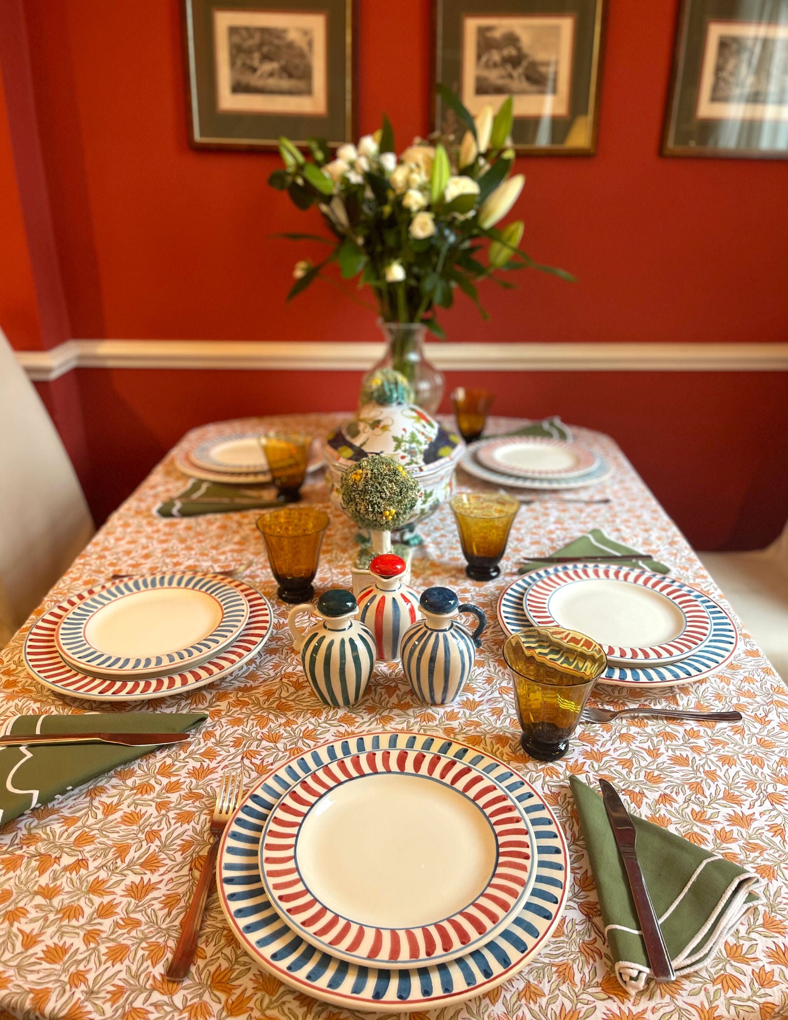 Sveva's Home Ceramic Red Dining Plate Set of 6