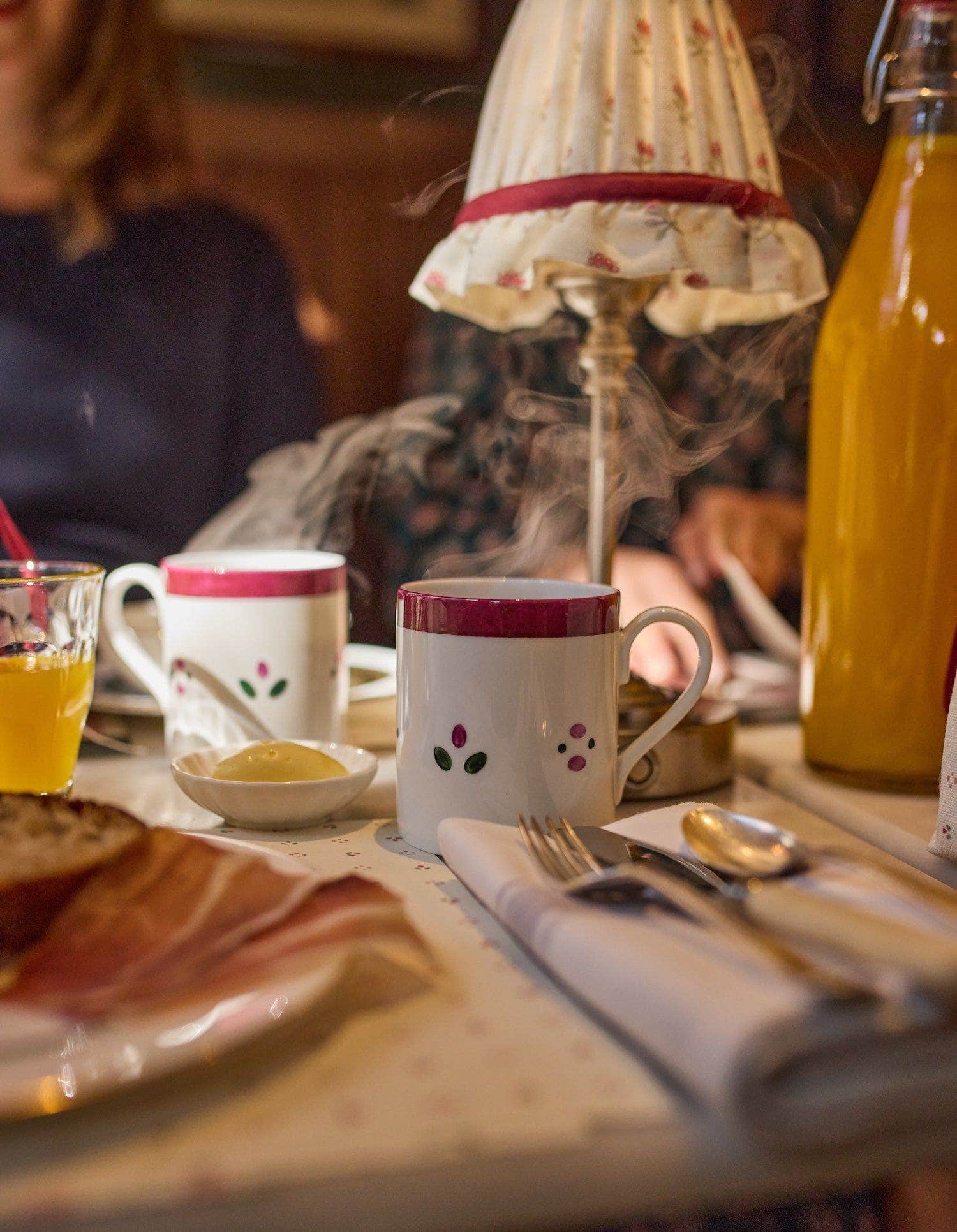 Minni Tea Mug Red