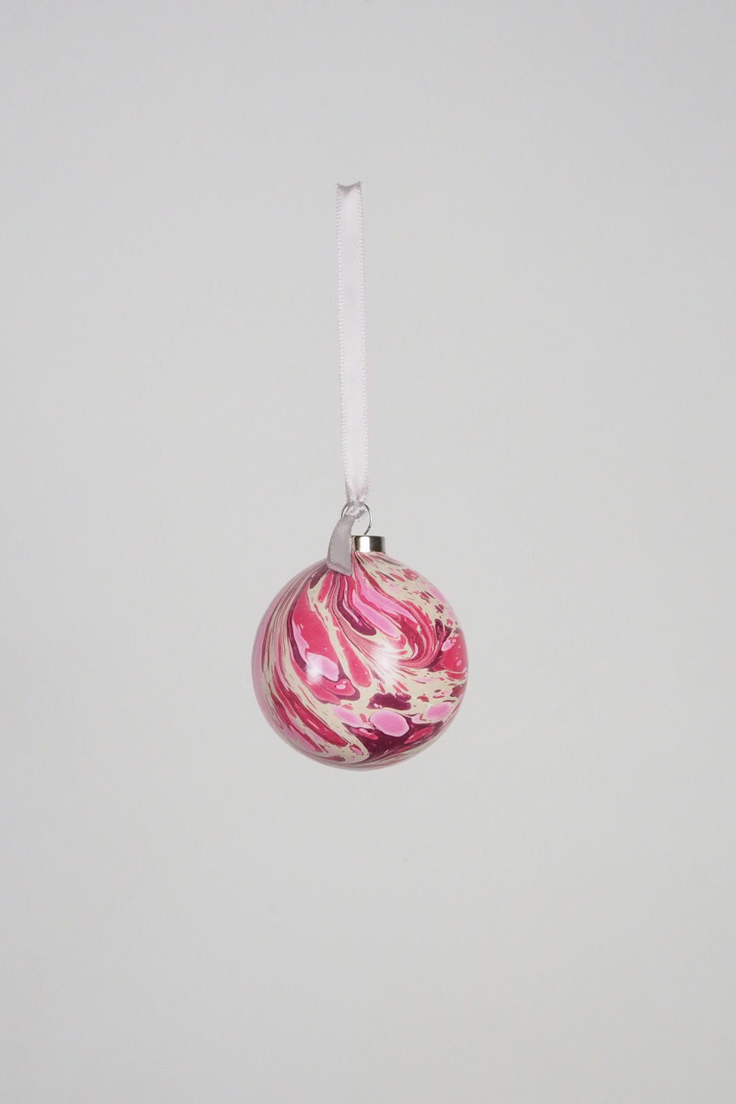 Small Berry Marbled Bauble