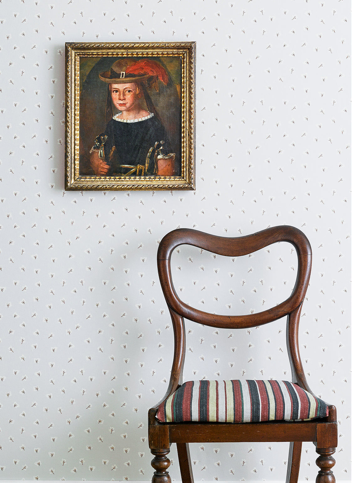 All Year Hellebores Wallpaper – CLASSIC