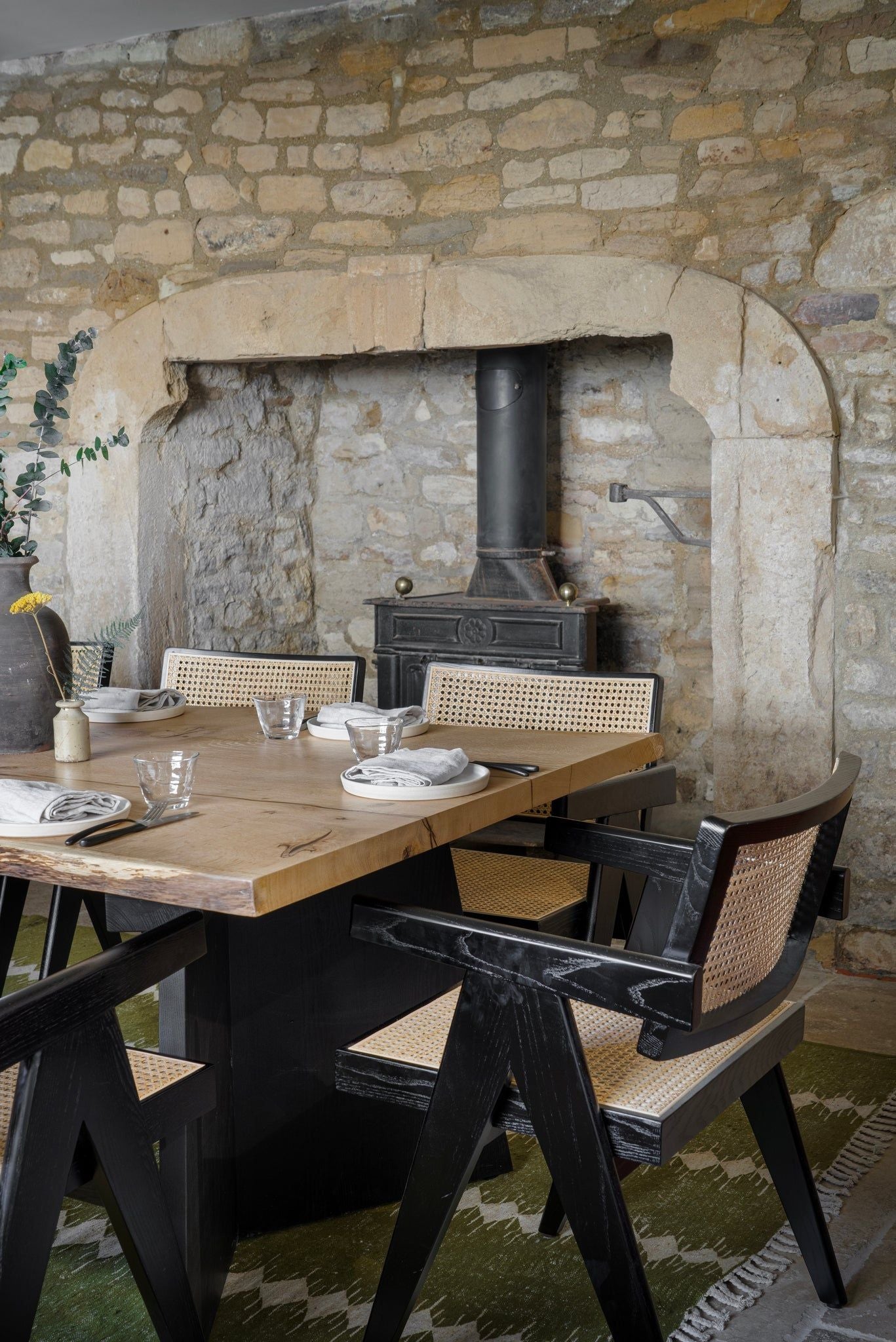 INNA Rug 270/ 200 cm