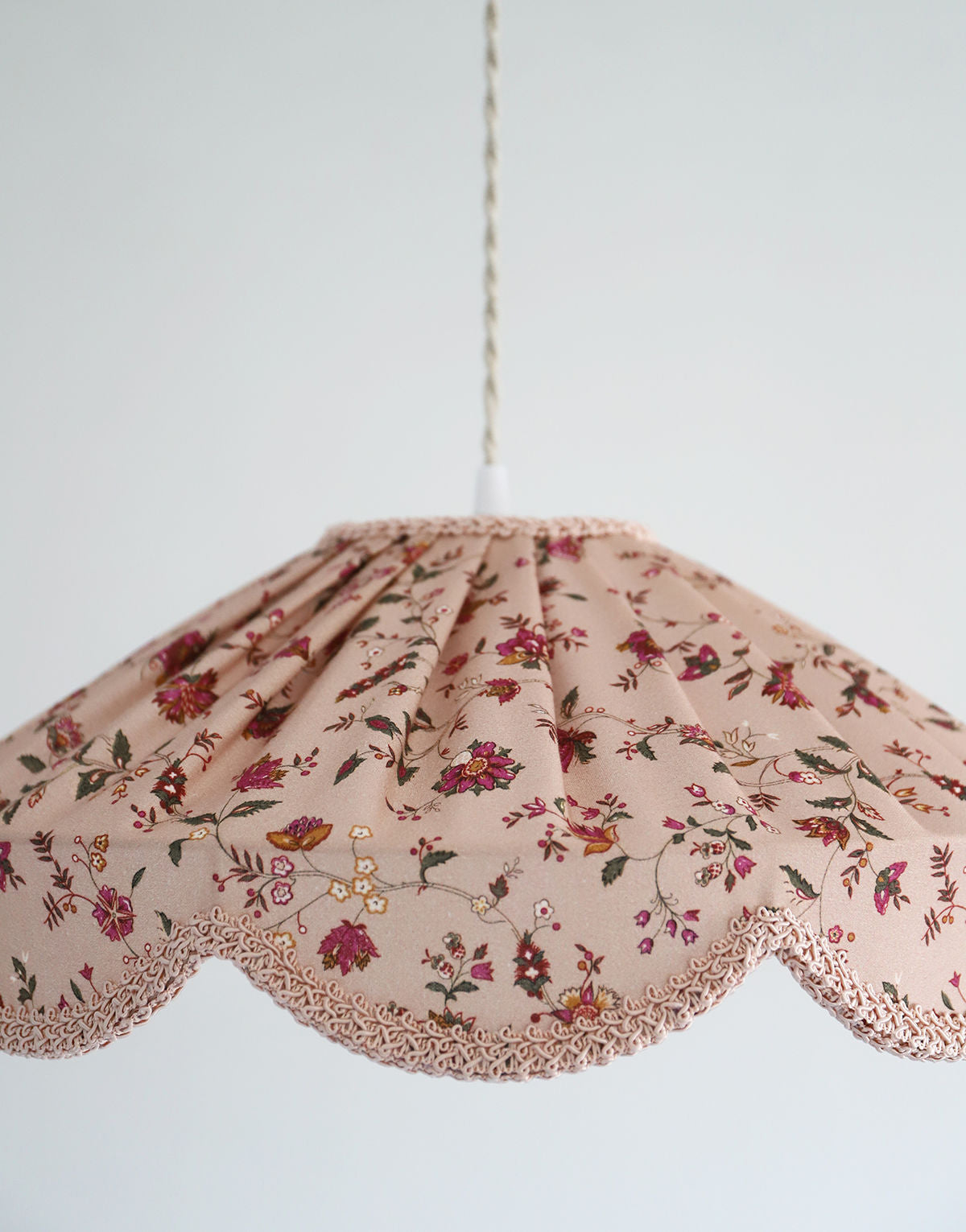 Floral-Shaped Pendant Light Cosette “Jaipur Flowers”