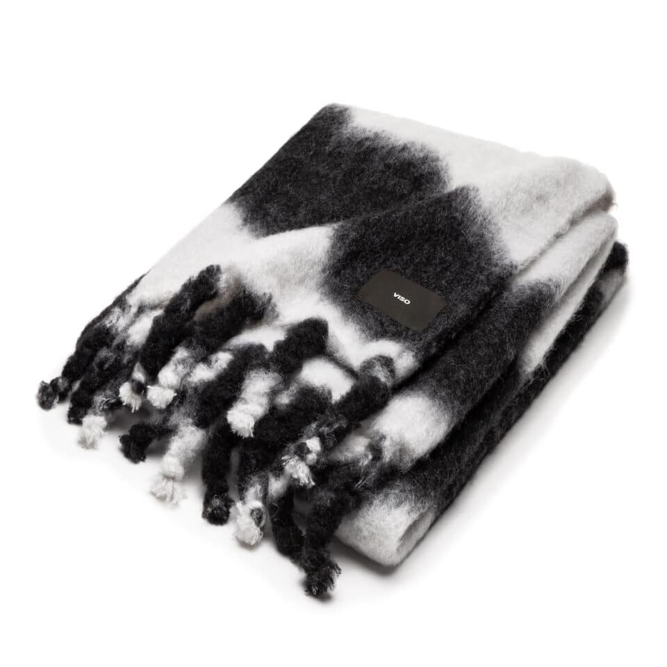 Viso Mohair Blanket Black and White Pattern