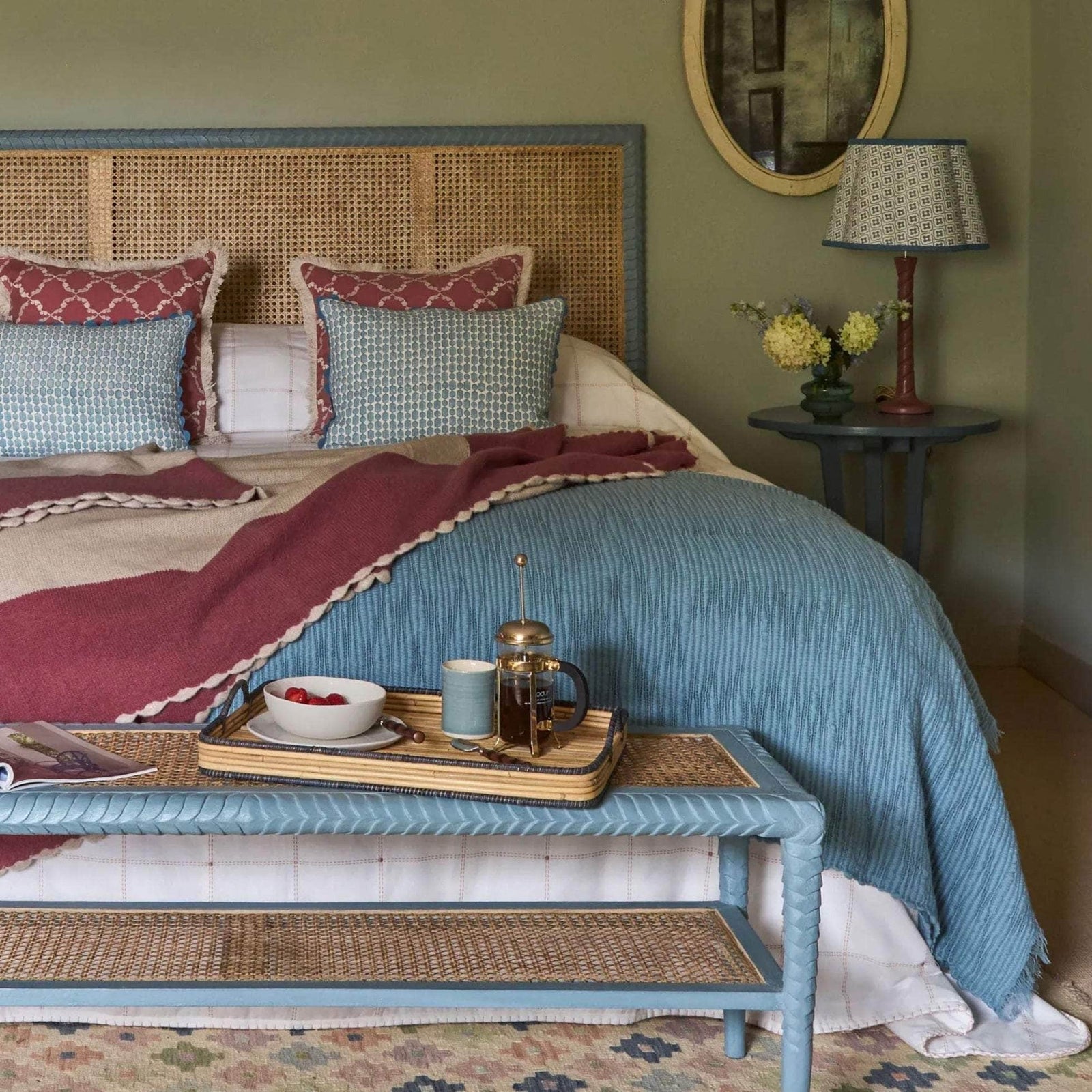 Bordered Knitted Throw - Pink