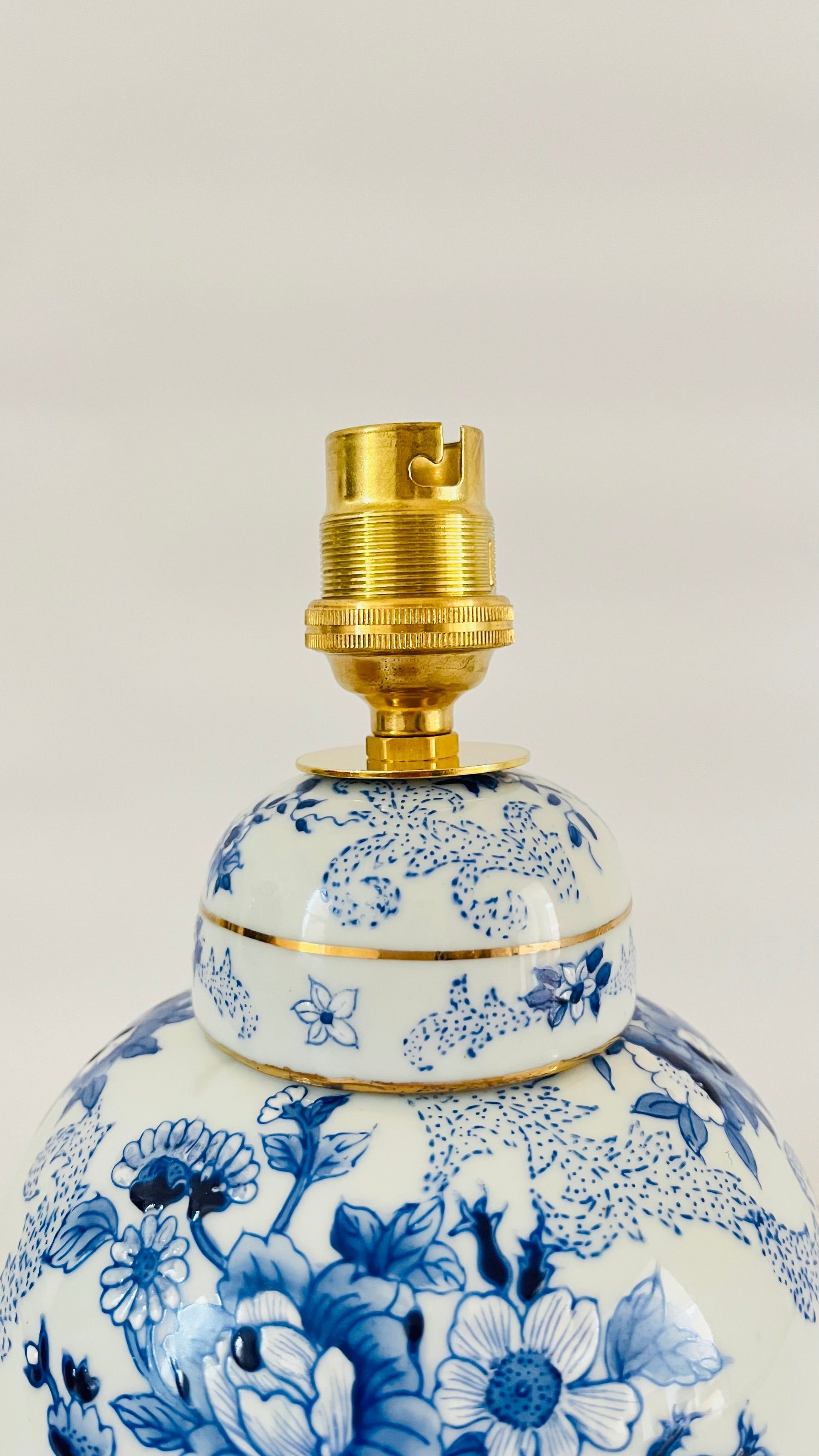 Antique Mini Flower Lamp
