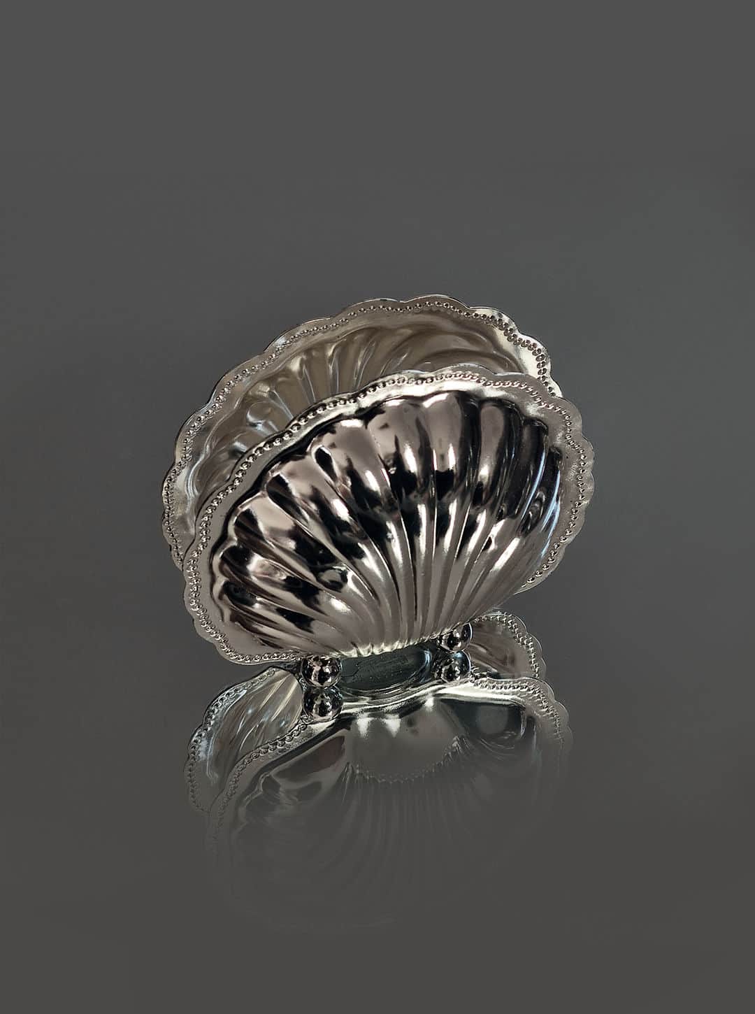 Shell Napkin Holder